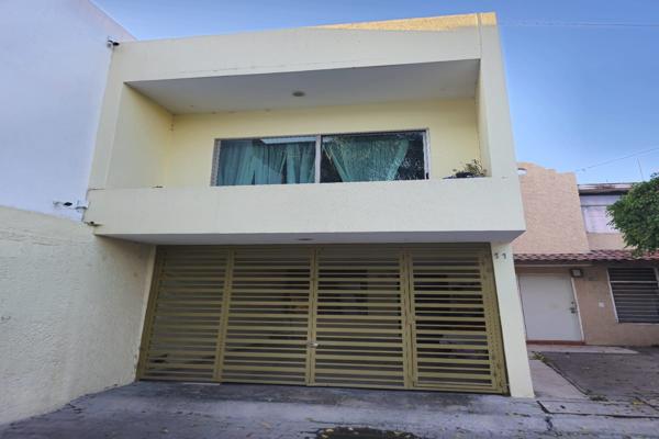 Foto de inmueble en Cerámica #s/n, Col. Parque Tlaquepaque C.P. 45525, San Pedro Tlaquepaque