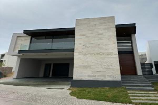 Foto de inmueble en 3a Vereda Sierrazul, 78295 San Luis Potosí, S.L.P., Col. Sierrazul Residencial C.P. 78295, San Luis Potosí