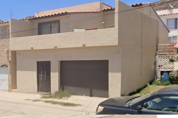 Foto de inmueble en Calle Hierro, Col. Puerta del Mar C.P. 22896, Ensenada