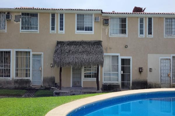 Foto de inmueble en MARQUESA 5 LLANO LARGO ACAPULCO #s/n, Col. Llano Largo C.P. 39906, Acapulco de Juárez