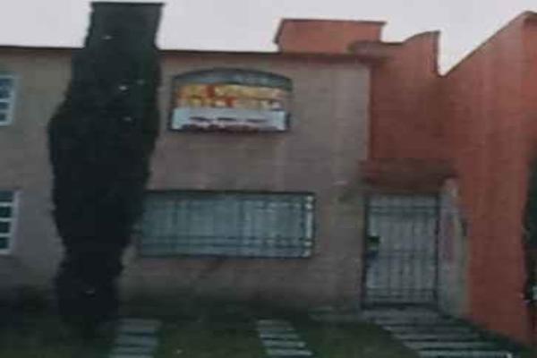 Foto de inmueble en bosques de alcanfores, Col. Real del Bosque C.P. 54948, Tultitlán