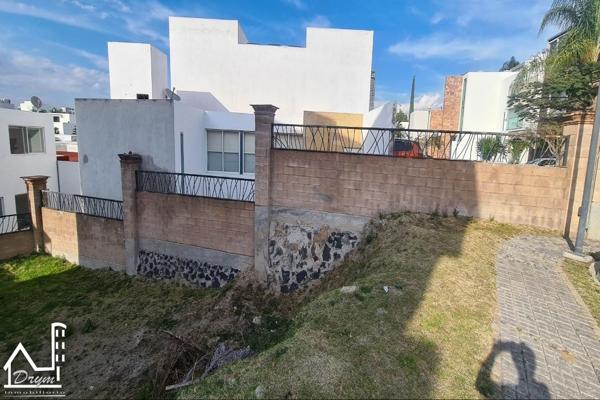 Foto de inmueble en PRIVADA AVILA #18, Col. Lomas de Angelópolis C.P. 72830, San Andrés Cholula