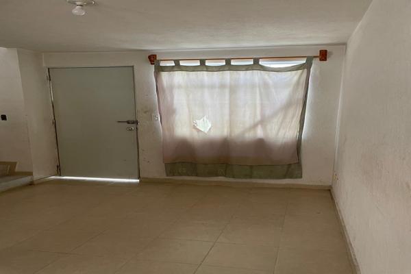 Foto de inmueble en Acera, Col. CITARA C.P. 54696, Huehuetoca
