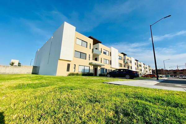 Foto de inmueble en Puerta Real Residencial Desarrollo Urbana 08, El Pueblito, Qro., Col. Puerta Real C.P. 76910, Corregidora