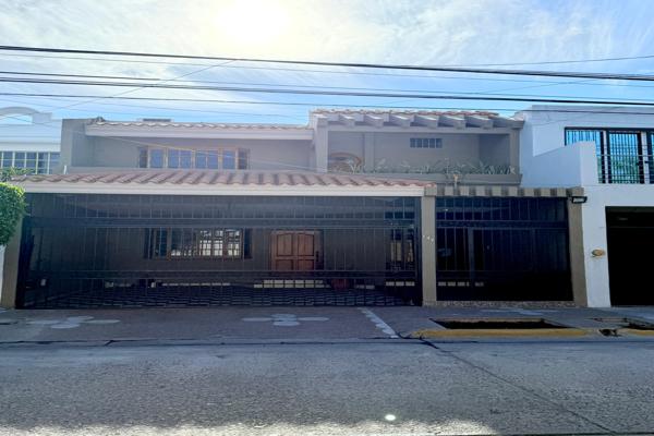 Foto de inmueble en Circunvalación playas #s/n, Col. El Toreo C.P. 82120, Mazatlán