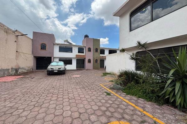 Foto de inmueble en Avenida Del Venado, Col. Centro C.P. 42000, Pachuca de Soto