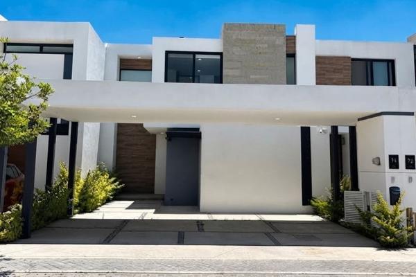 Foto de inmueble en Av. Paseo de La Solidaridad 1010, Macias Arellano, 20150 Aguascalientes, Ags. #1010, Col. Trento C.P. 20150, Aguascalientes