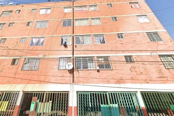 Foto de inmueble en Rosalio Bustamante 346, Zona Urbana Ejidal Santa Martha Acatitla Sur, Iztapalapa, 09530 Ciudad de Mé #346, Col. Santa Martha Acatitla Sur C.P. 09530, Iztapalapa