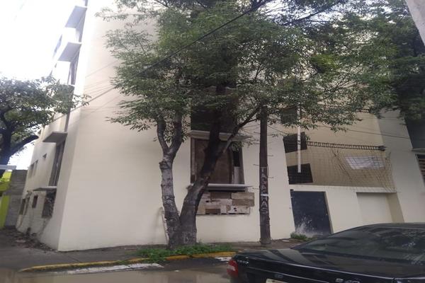Foto de inmueble en Daniel Cabrera, Col. Cuauhtémoc Pensil C.P. 11490, Miguel Hidalgo