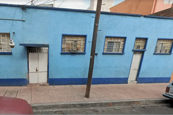 Foto de inmueble en DANIEL DELGADILLO #8, Col. Santo Tomas C.P. 11340, Miguel Hidalgo