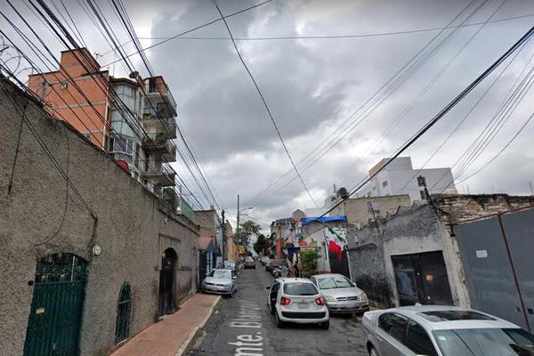 Foto de inmueble en , Col. Daniel Garza C.P. 11830, Miguel Hidalgo