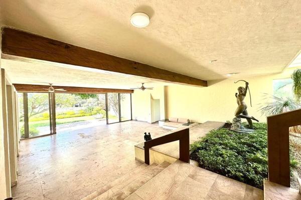 Foto de inmueble en Paseo de Los Tabachines 146 #146, Col. Club de golf Tabachines C.P. 62498, Cuernavaca