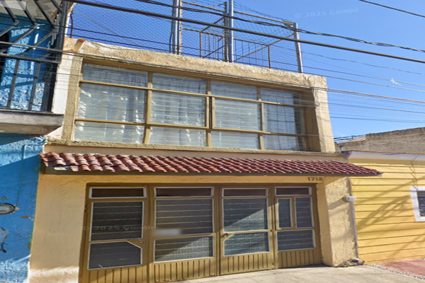 Foto de inmueble en Miraflores 1718 #1718, Col. Mezquitan Country C.P. 44260, Guadalajara