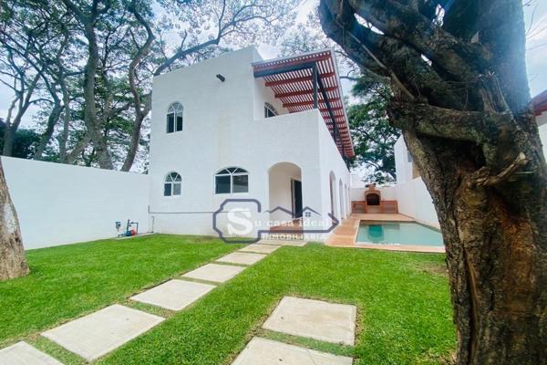 Foto de inmueble en 62540 Tlayacapan, Mor., Col. Tlayacapan Centro C.P. 62540, Tlayacapan
