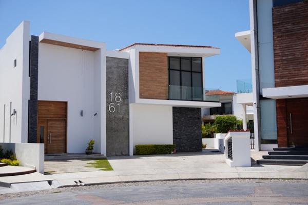 Foto de inmueble en Puerto de Cadiz #1861, Col. Marina El Cid C.P. 82102, Mazatlán