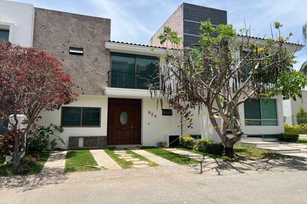 Foto de inmueble en Alameda #1547, Col. Nueva Galicia Residencial C.P. 45645, Tlajomulco de Zúñiga