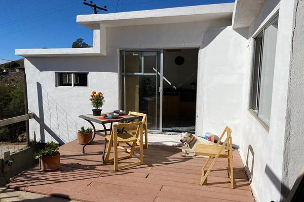 Foto de inmueble en de la Paz #262, Col. Sexto Ayuntamiento C.P. 22820, Ensenada