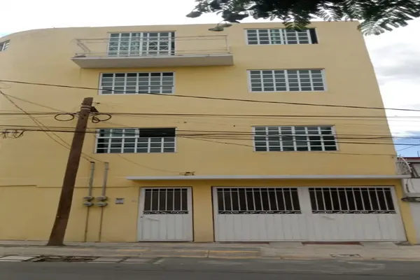 Foto de inmueble en De las nopaleras #12, Col. Villas de la Hacienda C.P. 52929, Atizapán de Zaragoza