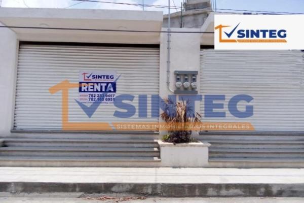 Foto de inmueble en  , Col. De los Artistas C.P. 92845, Tuxpan