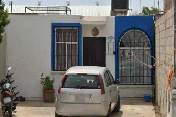 Foto de inmueble en De los cisnes Pte. #124, Col. Villas de Pachuca C.P. 42083, Pachuca de Soto