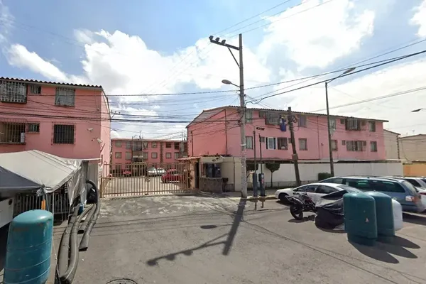 Foto de inmueble en DE TRANSPORTISTAS #0, Col. Álvaro Obregón C.P. 09230, Iztapalapa