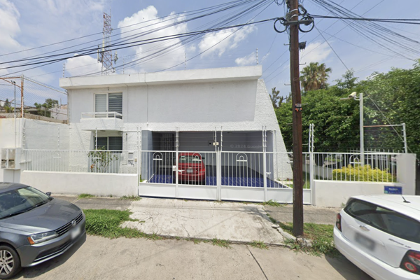 Foto de inmueble en C. Balanza 3595, La Calma, 45080 Zapopan, Jal. #3595, Col. La Calma C.P. 45070, Zapopan
