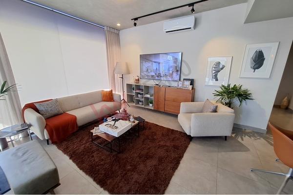 Foto de inmueble en DÉCIMA Y TEOTIHUACÁN, Col. Residencial Anáhuac C.P. 66457, San Nicolás de los Garza
