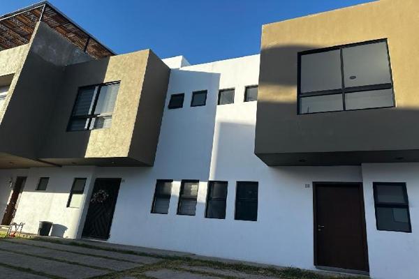 Foto de inmueble en Carretera libre a Zapotlanejo  #1364Int. 19, Col. Villas Los Cantaros C.P. 45580, San Pedro Tlaquepaque