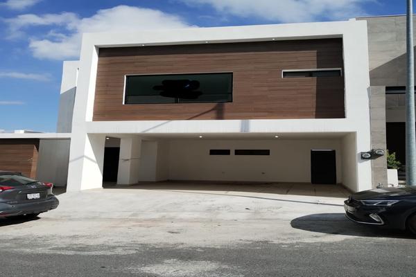 Foto de inmueble en Del abeto, Col. Cumbres Elite C.P. 64349, Monterrey