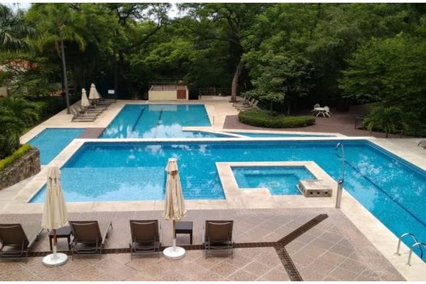 Foto de inmueble en  , Col. Del Bosque C.P. 62150, Cuernavaca