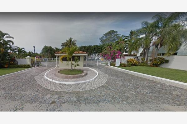 Foto de inmueble en DEL CARACOL, Col. La Joya C.P. 28868, Manzanillo