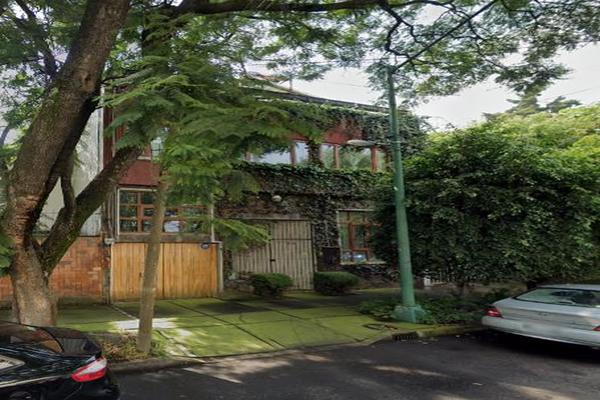 Foto de inmueble en  , Col. Del Carmen C.P. 04100, Coyoacán