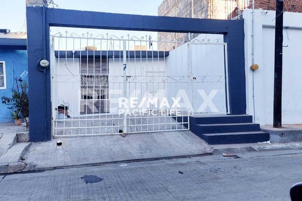 Foto de inmueble en Del Infiernillo, Col. Independencia C.P. 82010, Mazatlán