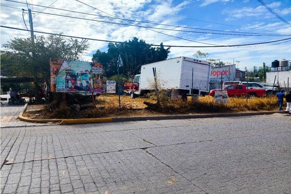 Foto de inmueble en  , Col. Del Maestro C.P. 68016, Oaxaca de Juárez