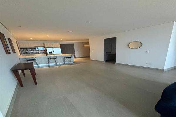 Foto de inmueble en Del Paseo Residencial , Col. Del Paseo Residencial C.P. 64920, Monterrey