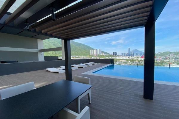 Foto de inmueble en  , Col. Del Paseo Residencial C.P. 64920, Monterrey