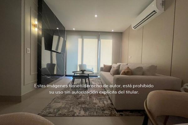 Foto de inmueble en  , Col. Del Paseo Residencial C.P. 64920, Monterrey
