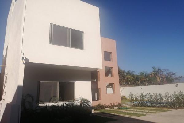 Foto de inmueble en desconocida, Col. Lomas de Cuernavaca C.P. 62584, Temixco