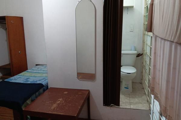 Foto de inmueble en Cda. Golfo de Panamá 15, Lomas Lindas, 52947 Cdad. López Mateos, Méx. #15, Col. Lomas Lindas II Sección C.P. 52947, Atizapán de Zaragoza