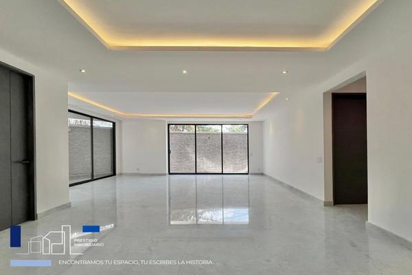 Foto de inmueble en Diana, Col. Lomas de Tecamachalco C.P. 53950, Naucalpan de Juárez