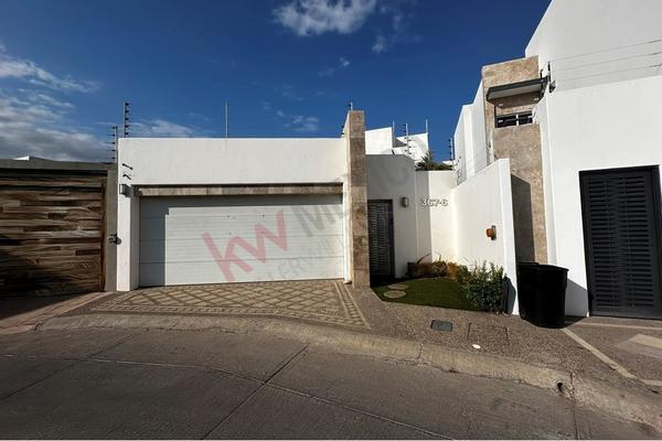 Foto de inmueble en DIEGO RIVERA #347, Col. Desarrollo Urbano 3 Ríos C.P. 80020, Culiacán