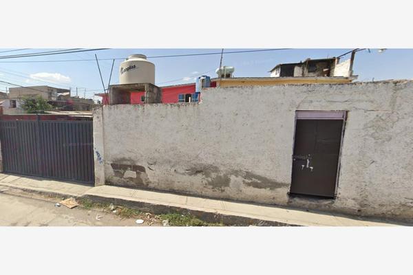 Foto de inmueble en DOCTOR JORGE JIMENEZ CANTU #00, Col. San Pablo de las Salinas C.P. 54930, Tultitlán