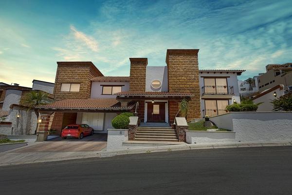 Foto de inmueble en DOLOMITA, Col. El Pedregal de Querétaro C.P. 76144, Querétaro