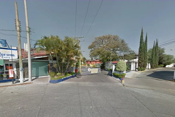 Foto de inmueble en DOLORES JIMENEZ Y MURO #25LOTE 5, Col. Agua Hedionda C.P. 62743, Cuautla