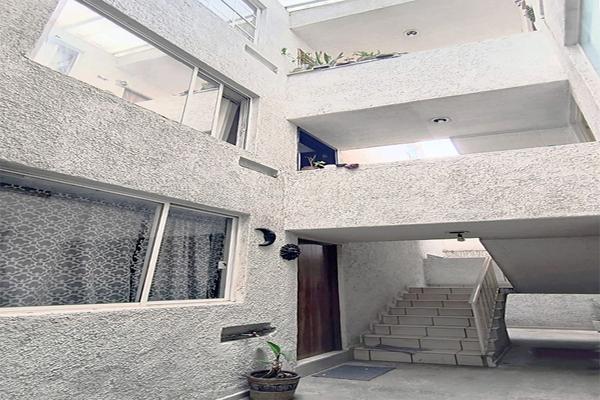 Foto de inmueble en Duraznos, Col. Santa Ines C.P. 02140, Azcapotzalco