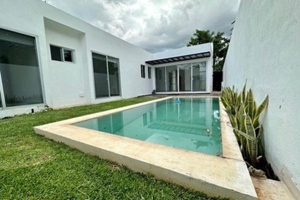 Foto de inmueble en  , Col. Dzibilchaltún C.P. 97305, Mérida