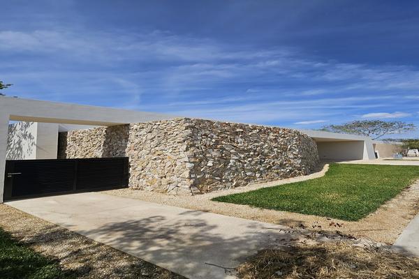 Foto de inmueble en Dzidzil-Há, Col. Dzidzilché C.P. 97302, Mérida