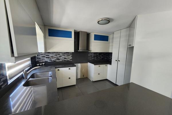 Foto de inmueble en E, Col. California C.P. 22890, Ensenada