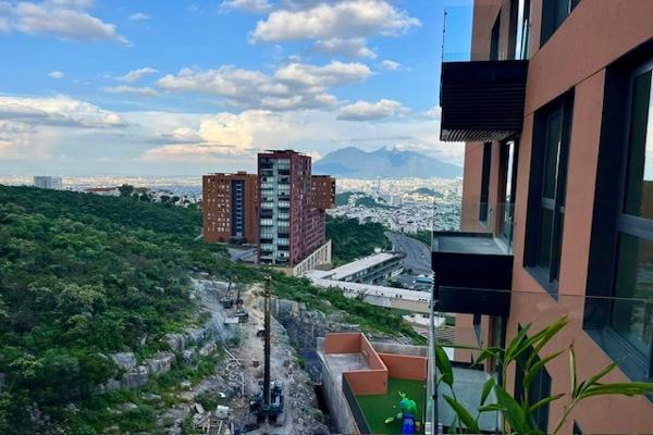 Foto de inmueble en Cantera Torre Zafiro Avenida Anillo Periferico  #1000, Col. Colinas de San Jerónimo C.P. 64630, Monterrey
