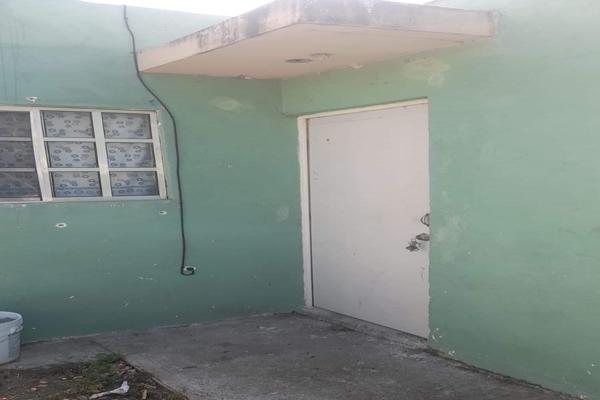 Foto de inmueble en PRIVADA LAVANDA #334, Col. Rincón de Las Flores C.P. 88796, Reynosa
